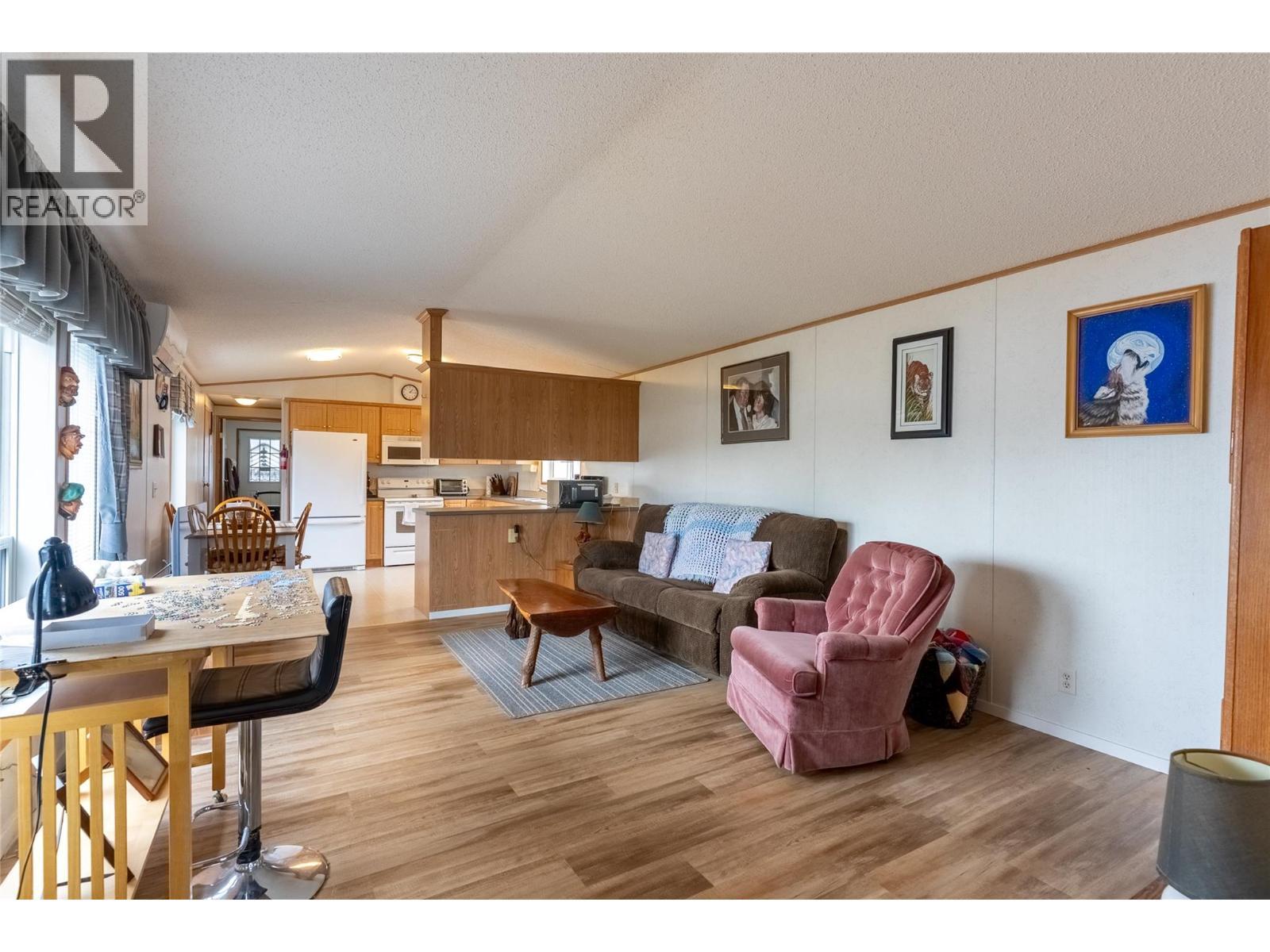 11 Topaz Crescent, Logan Lake, BC