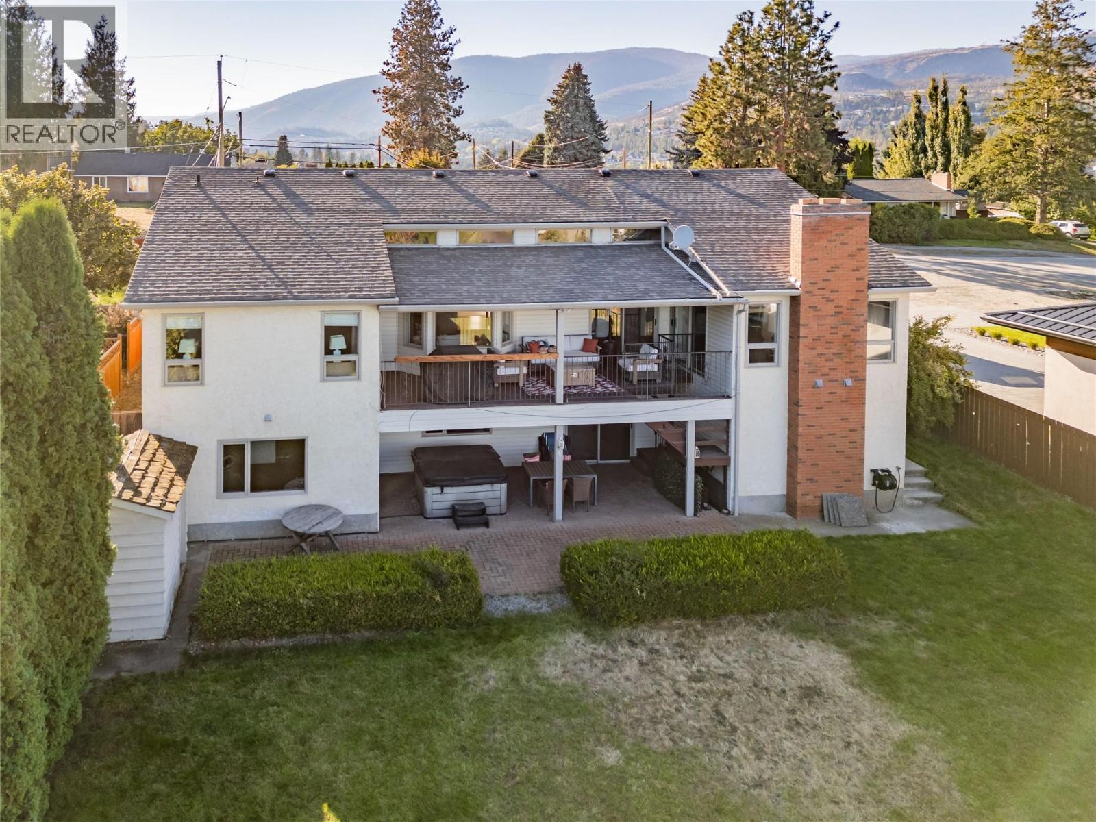 2245 Thacker Drive, West Kelowna, BC