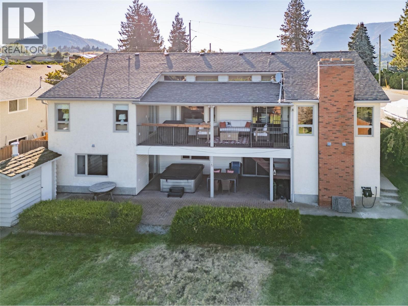 2245 Thacker Drive, West Kelowna, BC