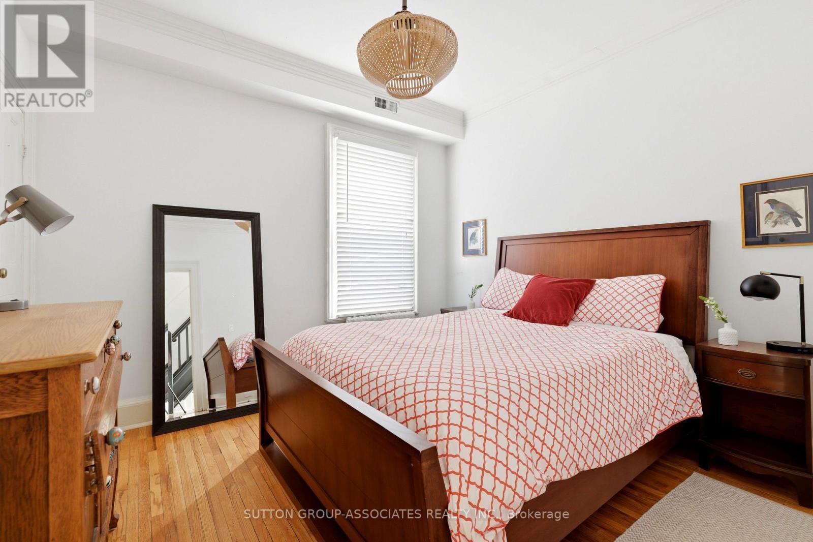 492 Euclid Avenue, Toronto, ON