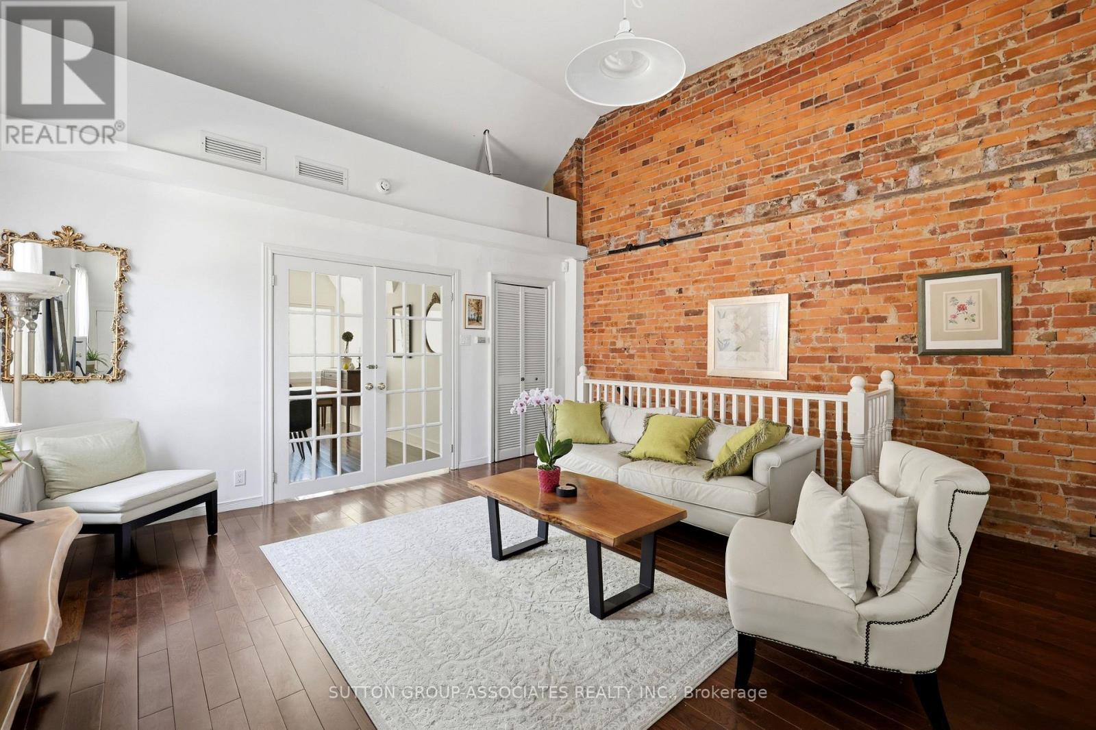 492 Euclid Avenue, Toronto, ON
