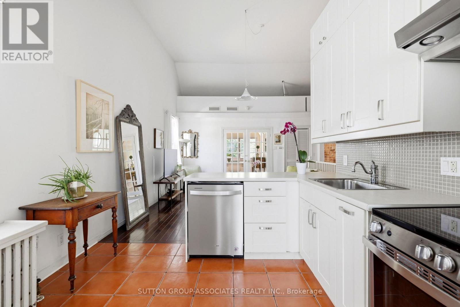492 Euclid Avenue, Toronto, ON