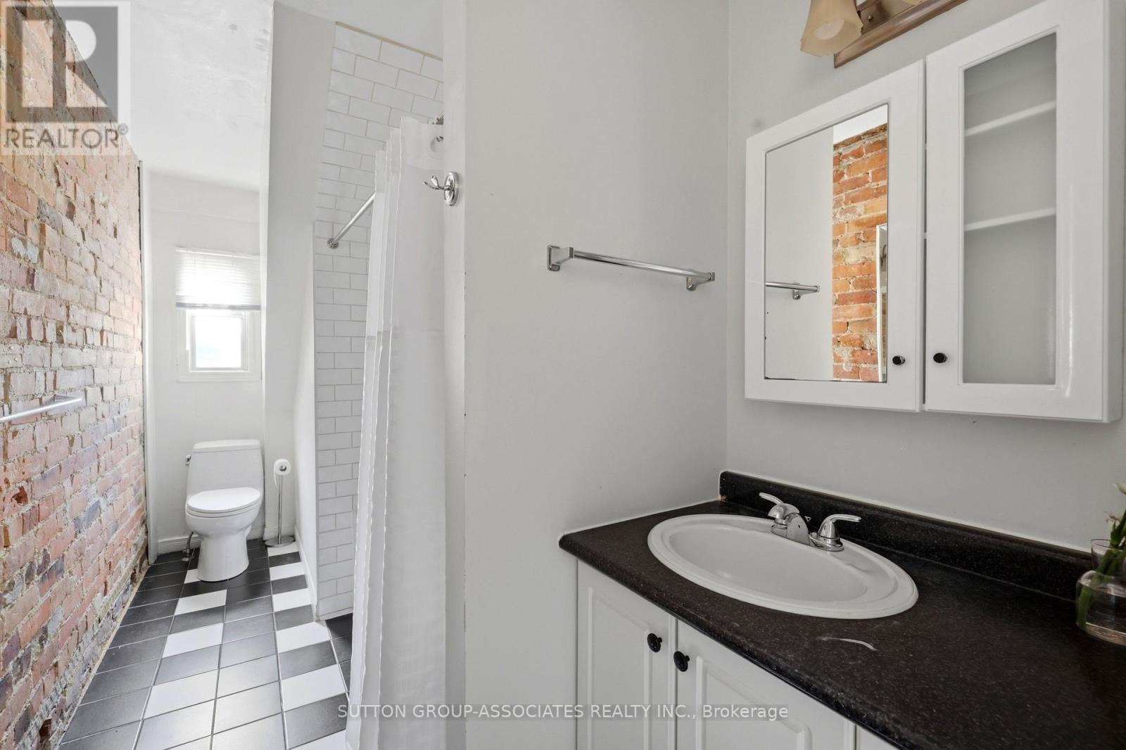 492 Euclid Avenue, Toronto, ON