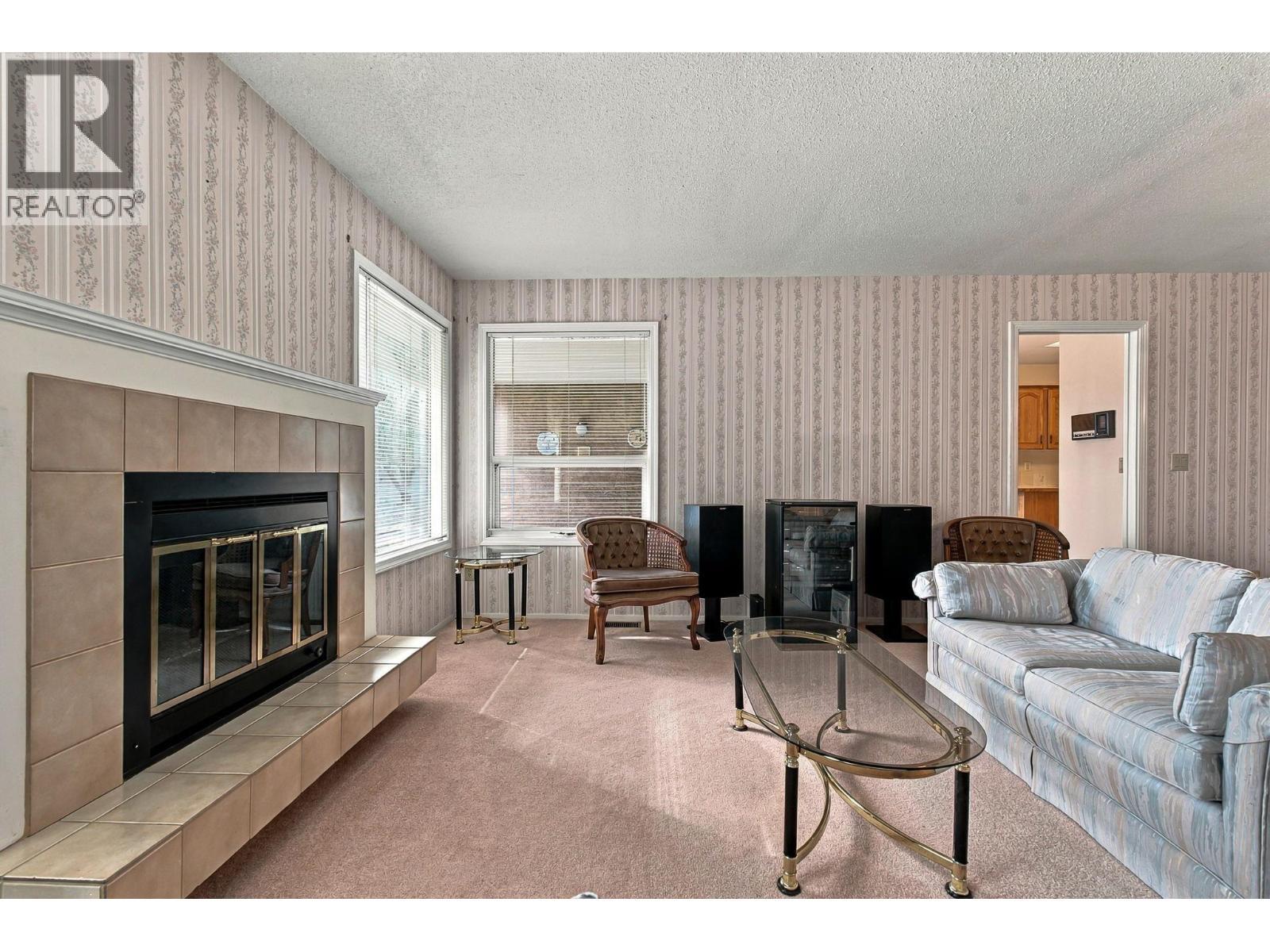2200 Gordon Drive Unit# 34, Kelowna, BC