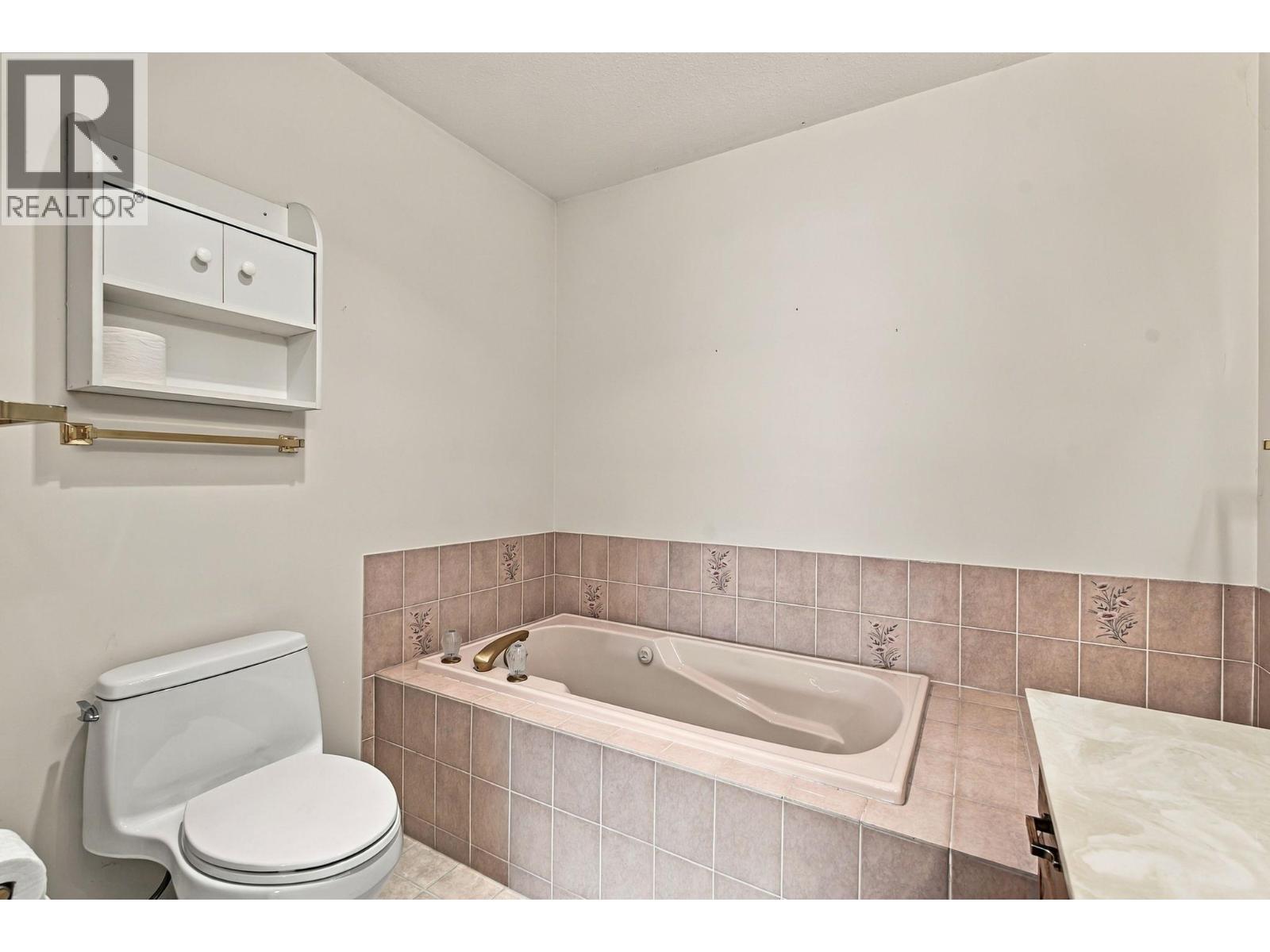 2200 Gordon Drive Unit# 34, Kelowna, BC