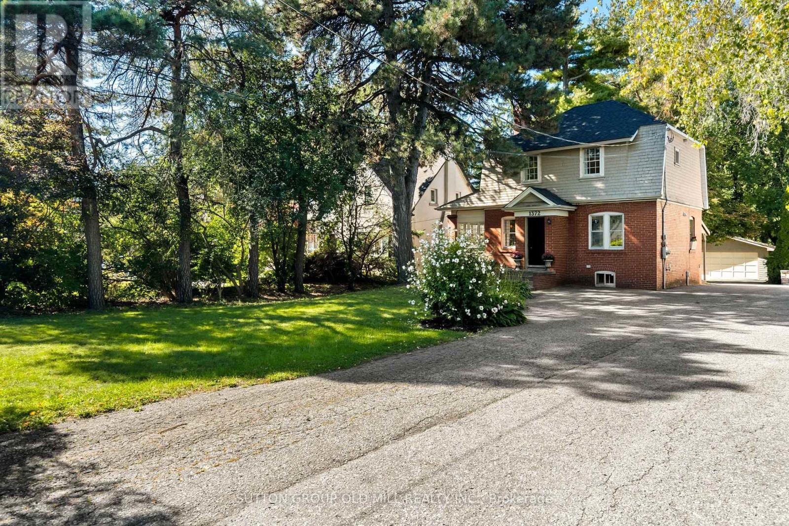 1372 Islington Avenue, Toronto, ON