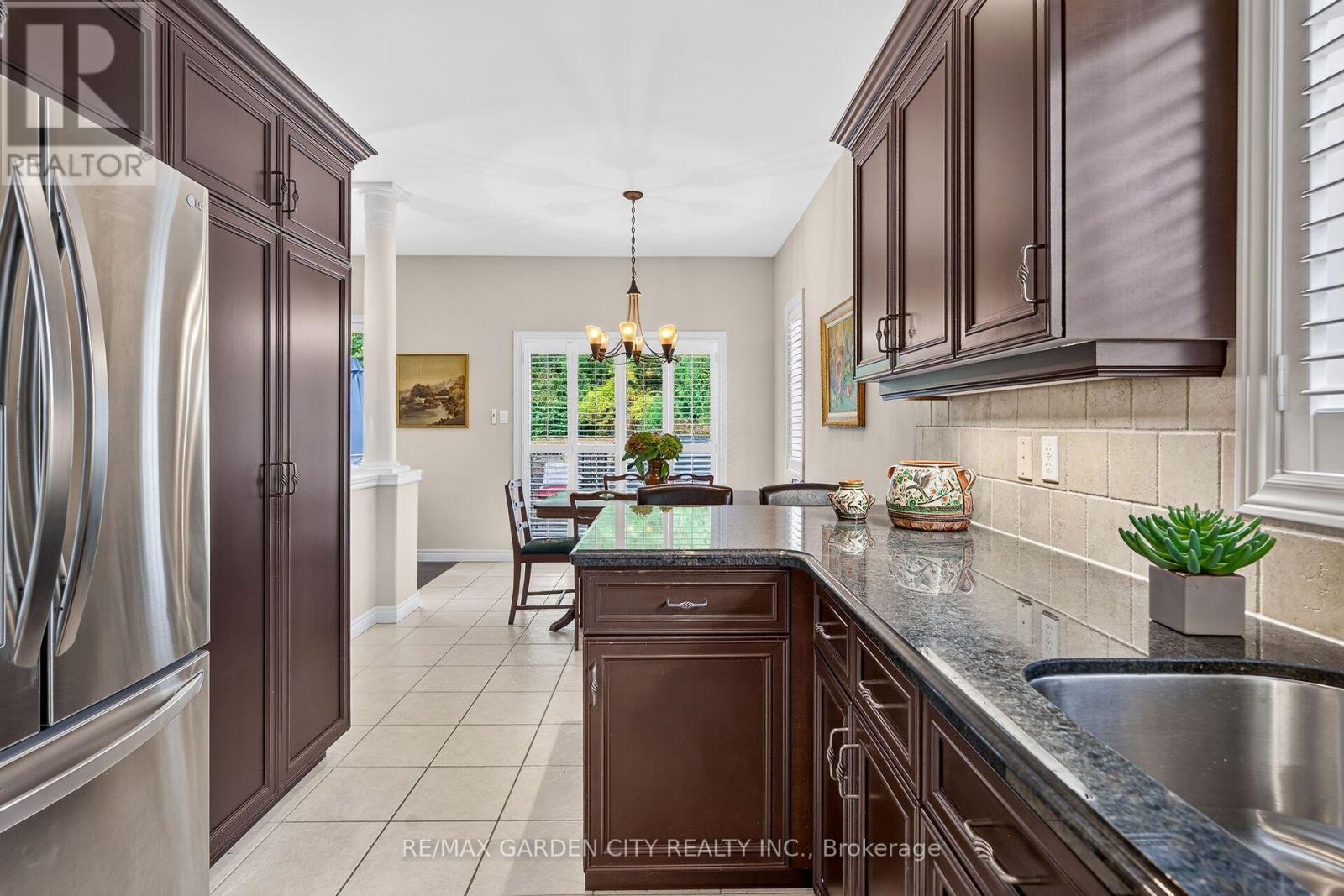 18 Heathcote Court, Grimsby, ON