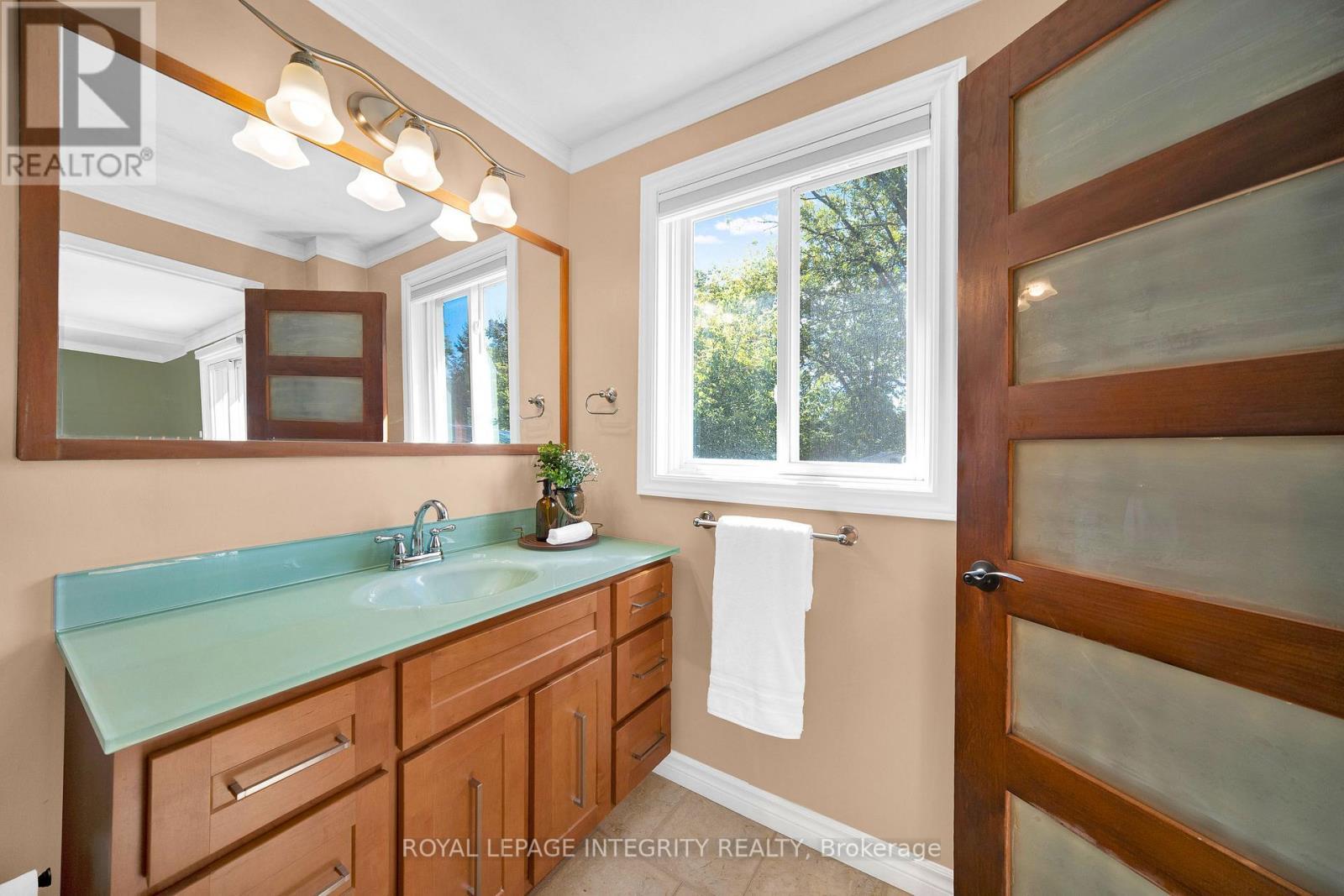 32 Phillips Street, Mcnab/Braeside, ON