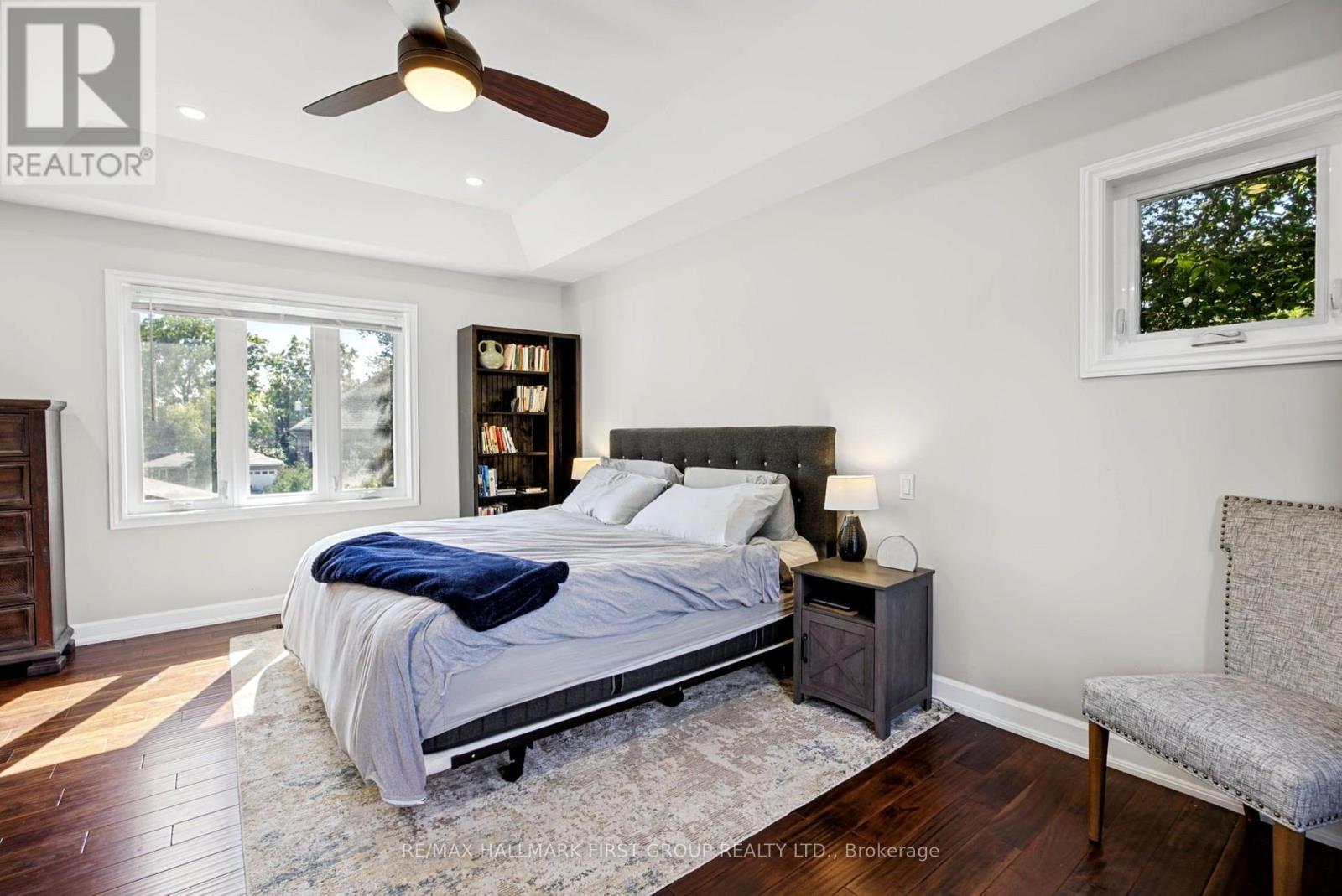 862 Boxworth Place, Pickering, ON