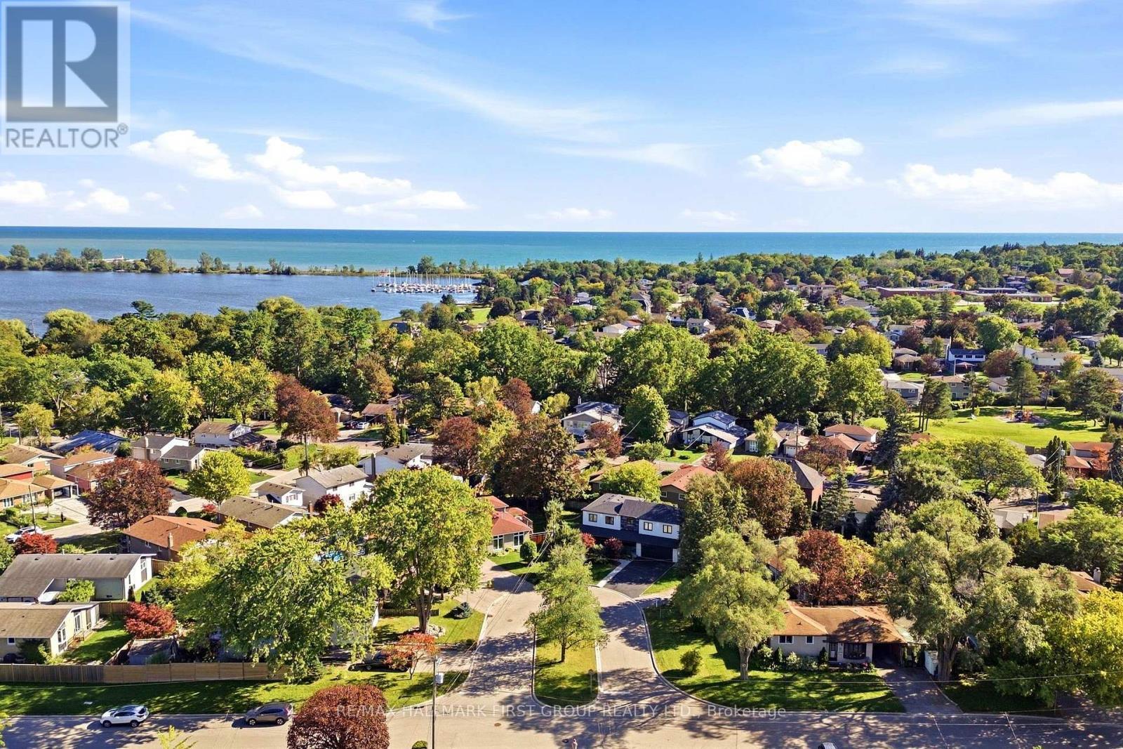 862 Boxworth Place, Pickering, ON