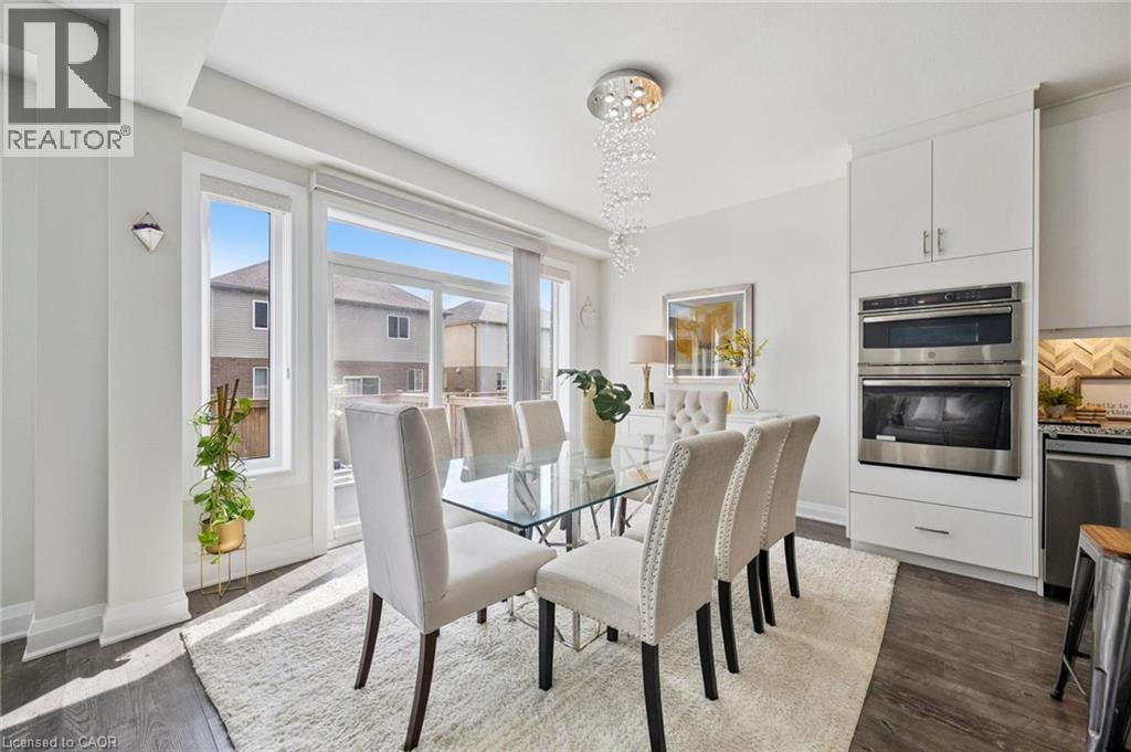 736 Wood Lily Street, Waterloo, ON