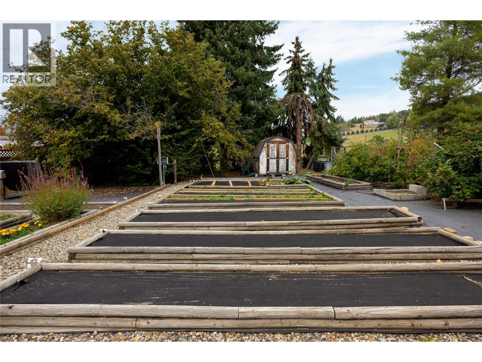 537 Robin Road, Vernon, BC