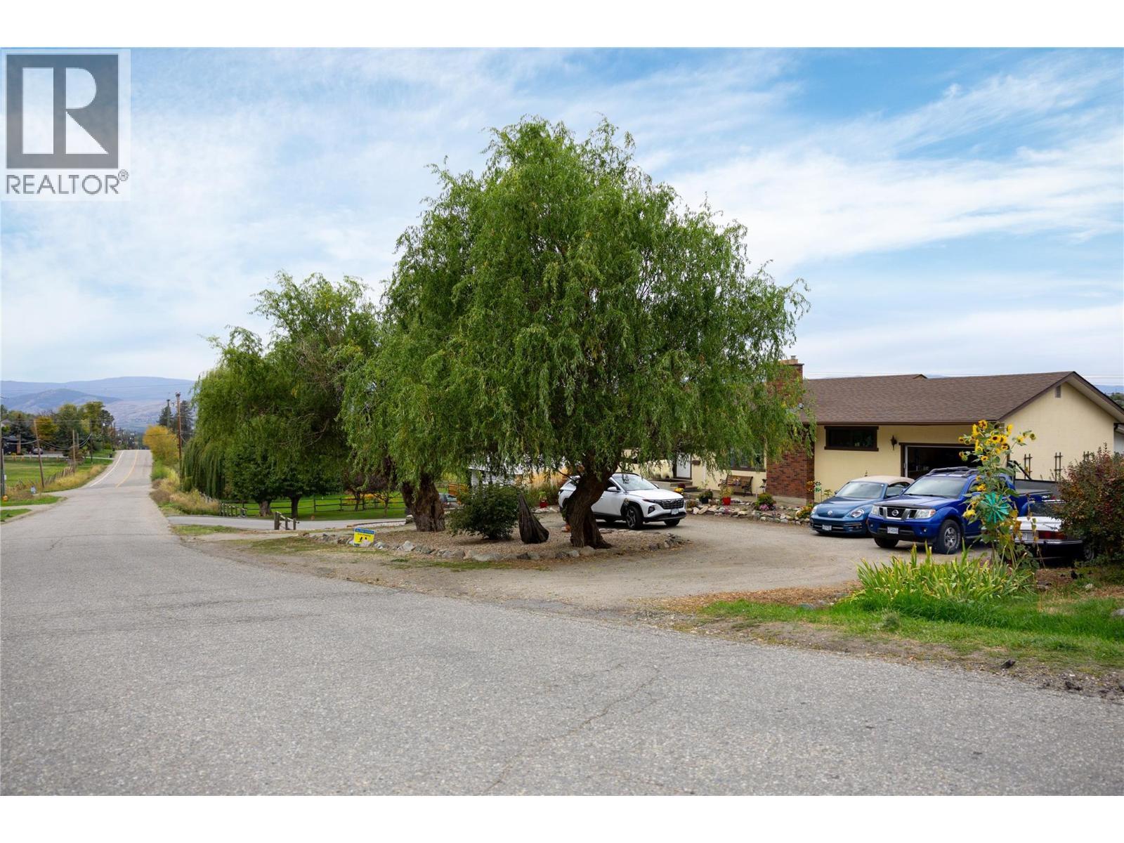 537 Robin Road, Vernon, BC