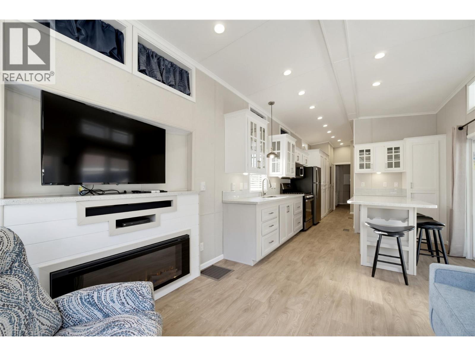1383 Silver Sands Road Unit# 68, Sicamous, BC