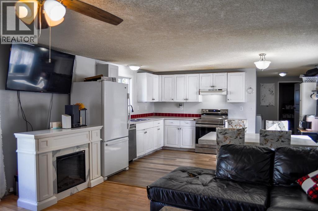 10547 W 101 Street, Taylor, BC