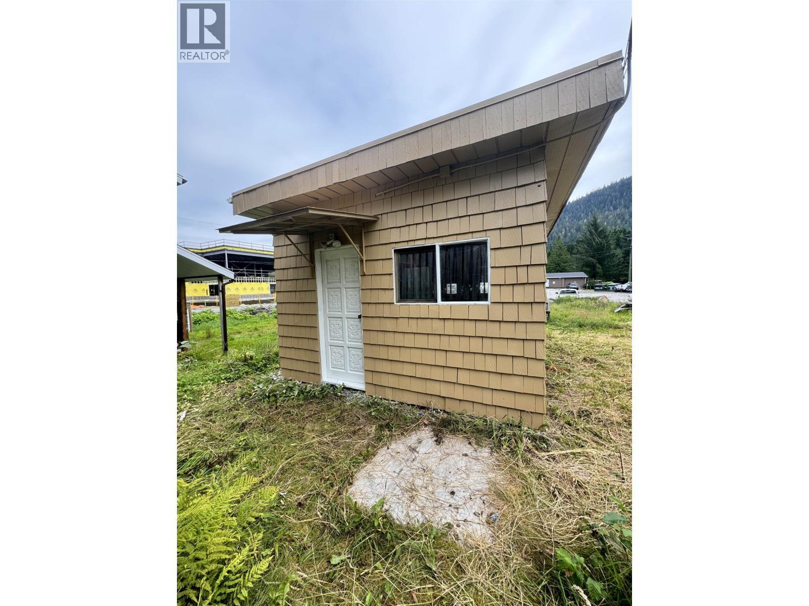 537 W 9Th Avenue, Prince Rupert, BC