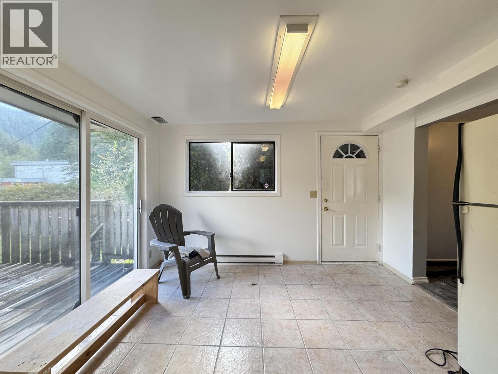 537 W 9Th Avenue, Prince Rupert, BC