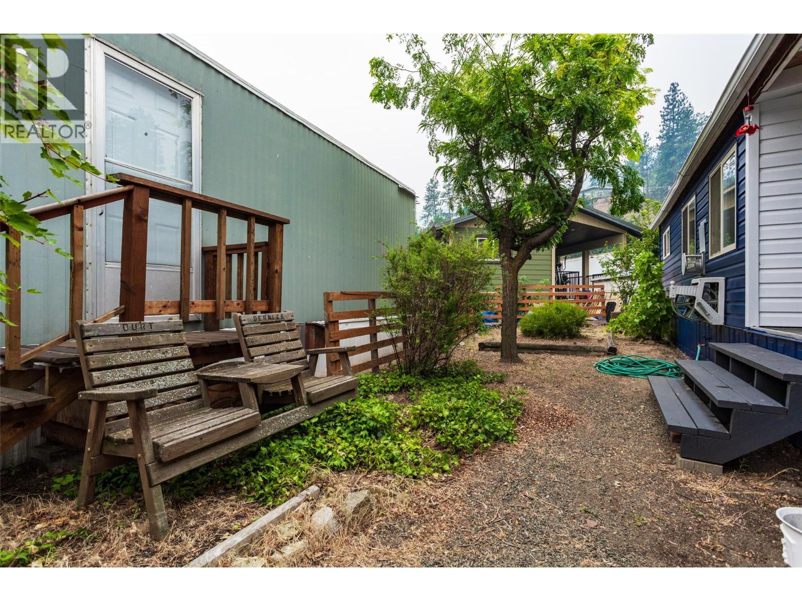 6711 Highway 97 Unit# 6, Peachland, BC