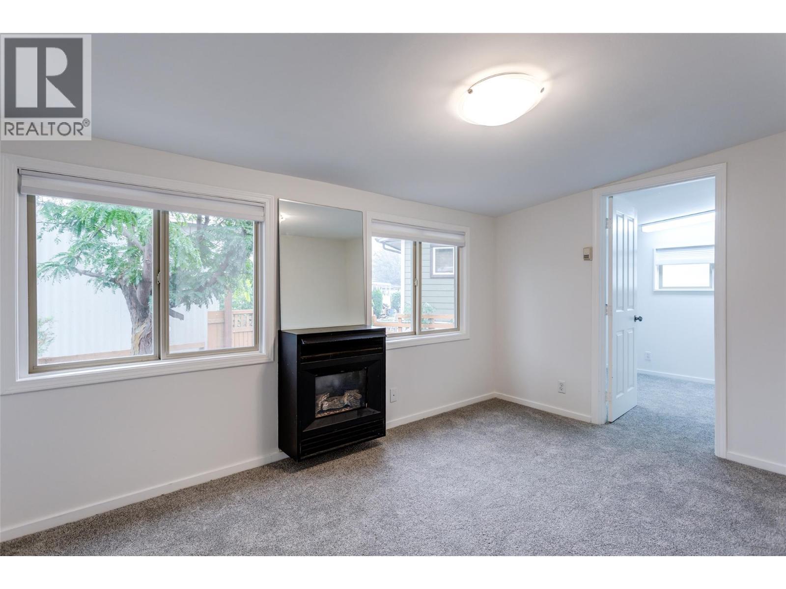6711 Highway 97 Unit# 6, Peachland, BC