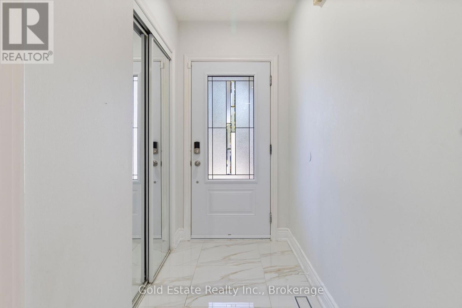 Entrance to Abode - 6653 Opera Glass Crescent, Mississauga, ON