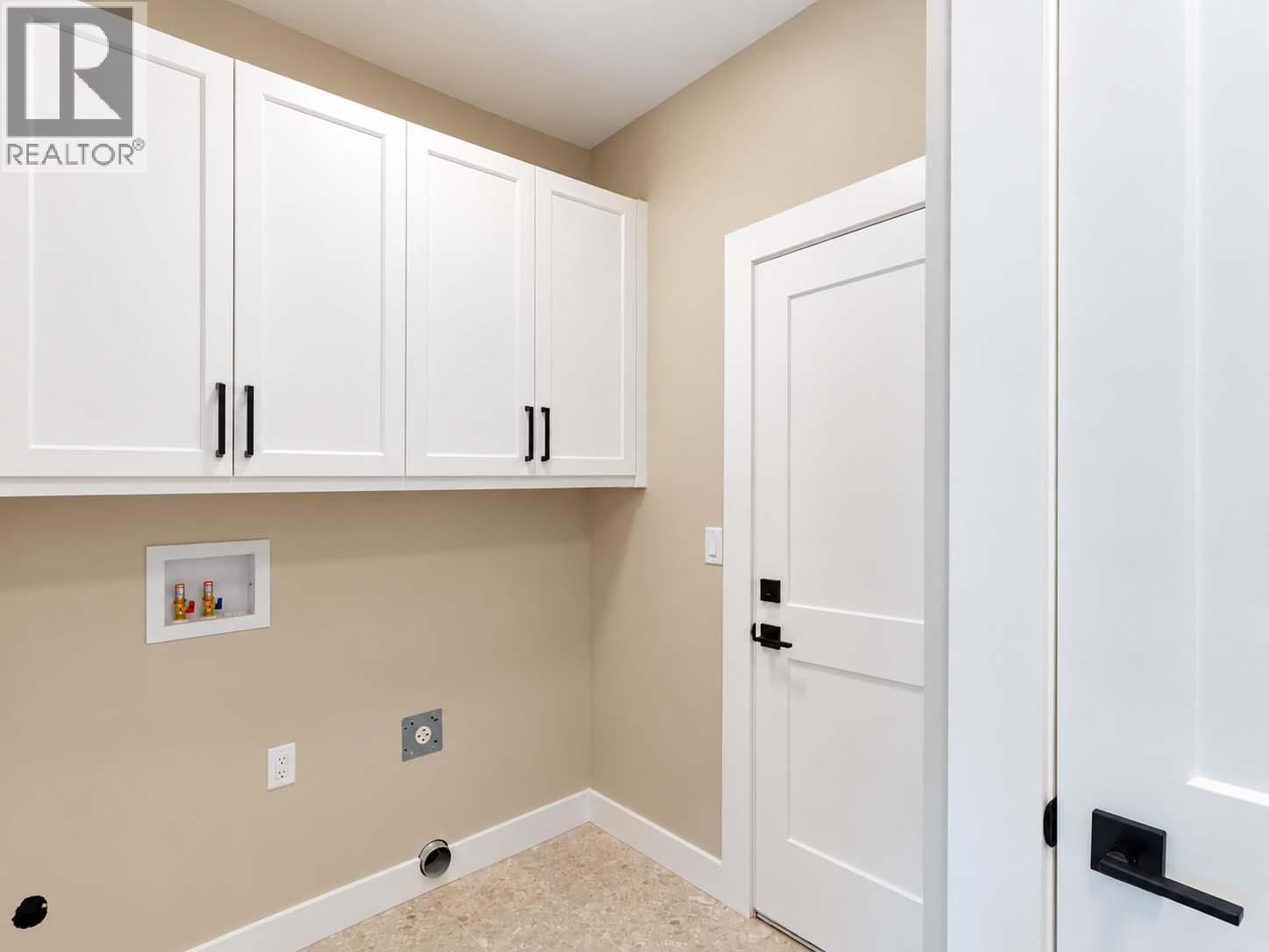 1741 9Th Street Se, Salmon Arm, BC