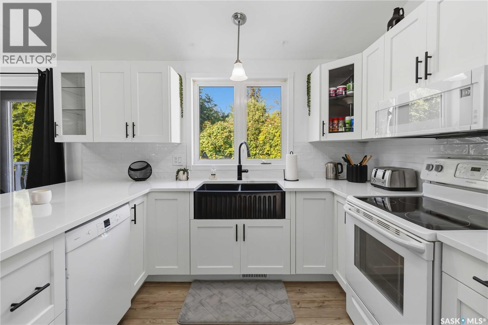 526 Tobin Crescent, Saskatoon, SK