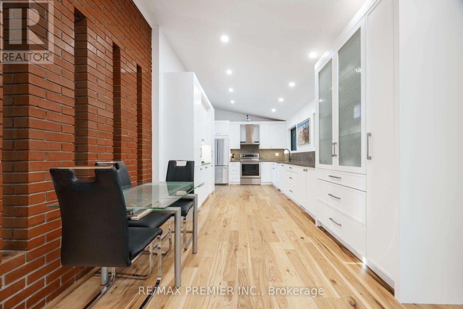 9 Adeline Court, Toronto, ON