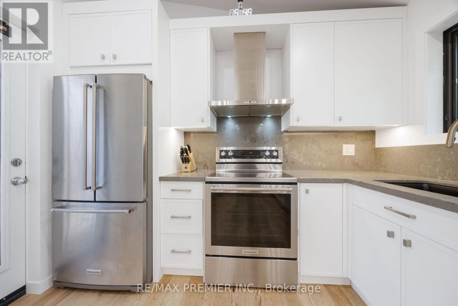 9 Adeline Court, Toronto, ON