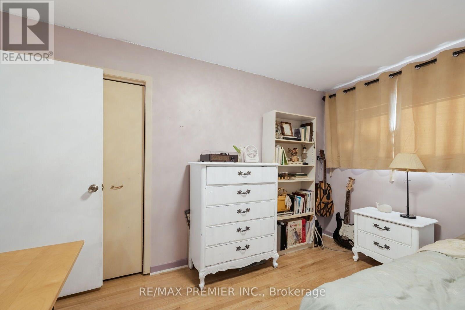 9 Adeline Court, Toronto, ON