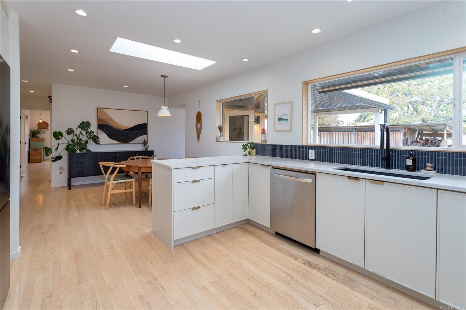 2105 Straitsview Rd, Central Saanich, BC