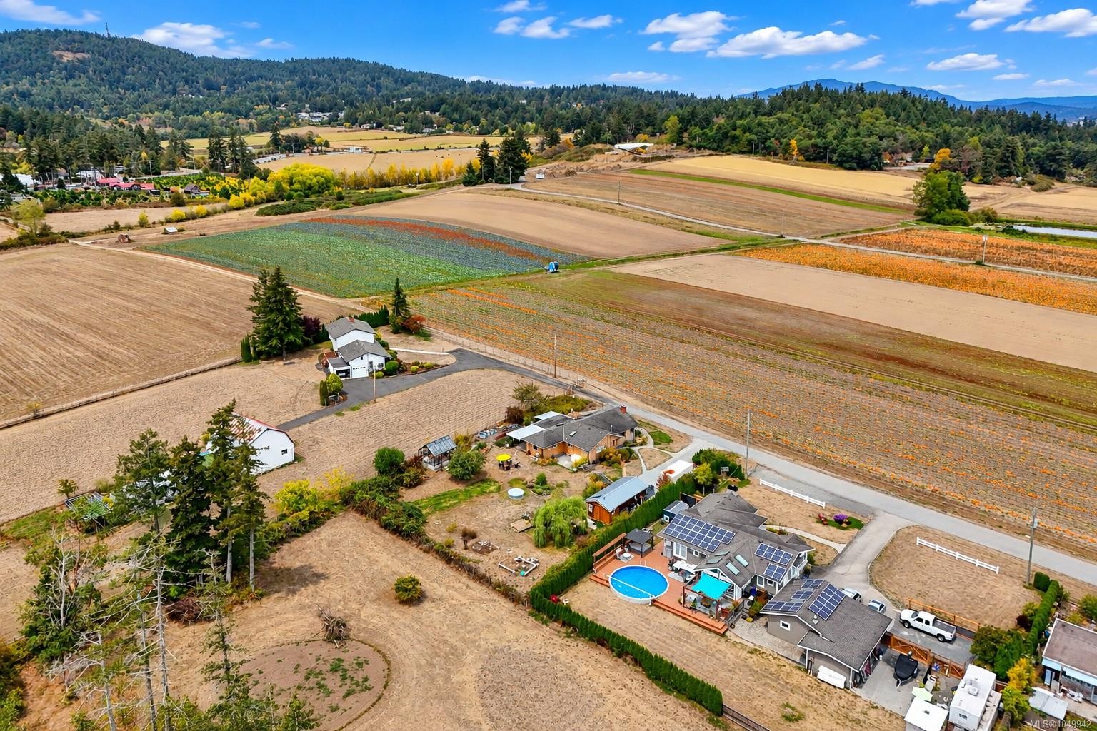 2105 Straitsview Rd, Central Saanich, BC