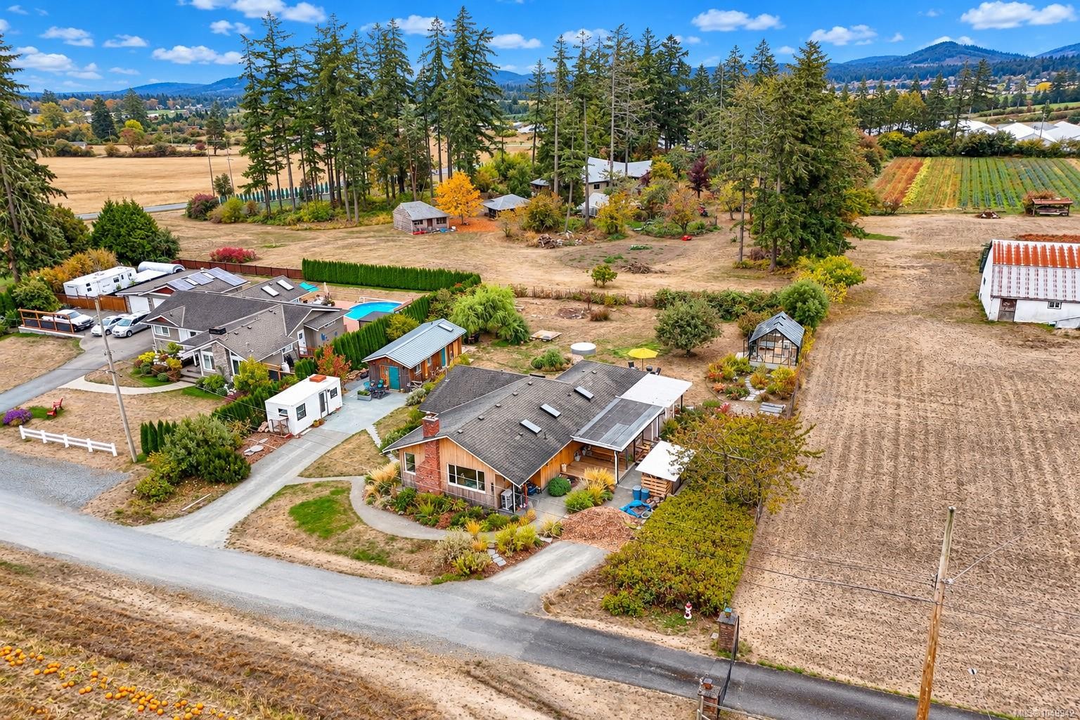 2105 Straitsview Rd, Central Saanich, BC