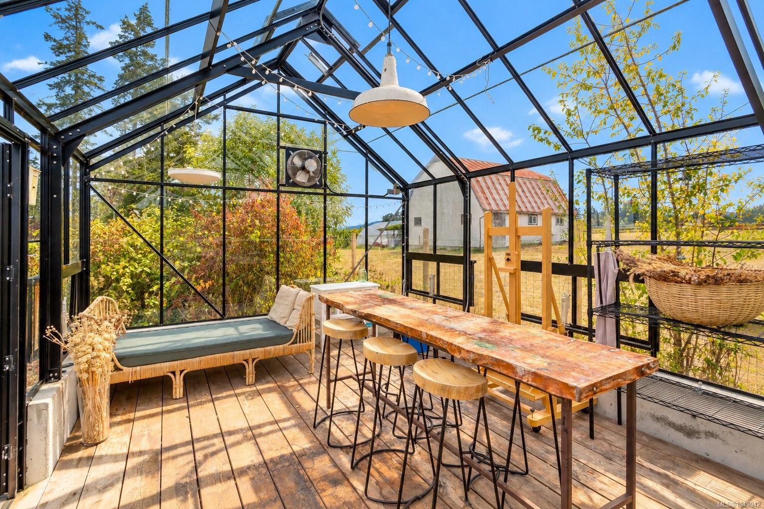 2105 Straitsview Rd, Central Saanich, BC
