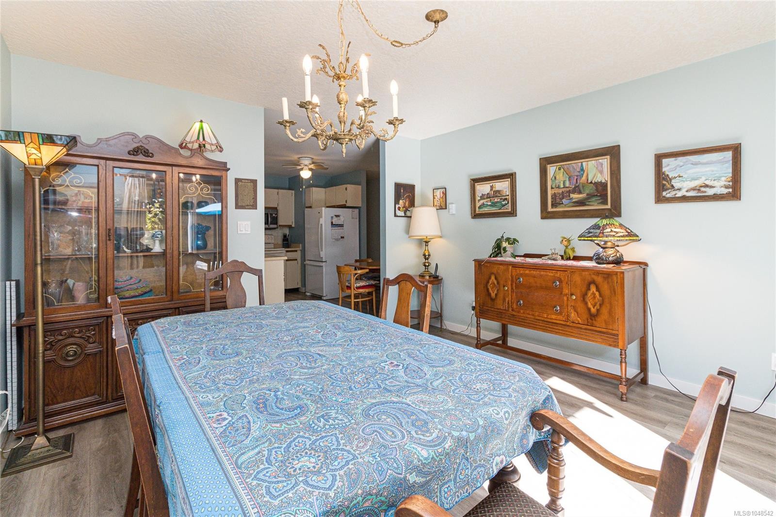 4541 Elk Lake Dr, Saanich, BC