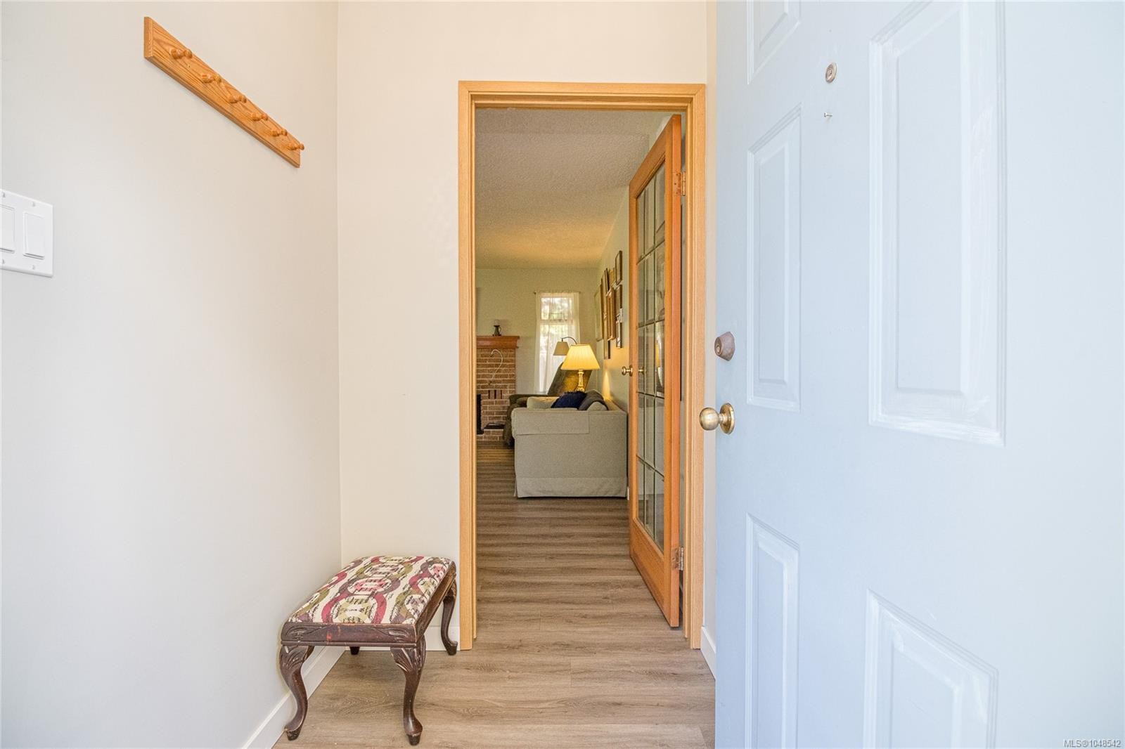 4541 Elk Lake Dr, Saanich, BC