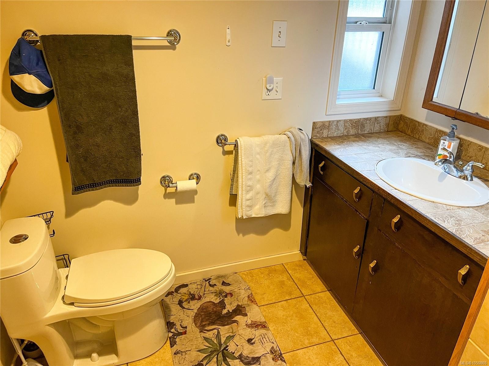 2243 Fearon Rd, Campbell River, BC
