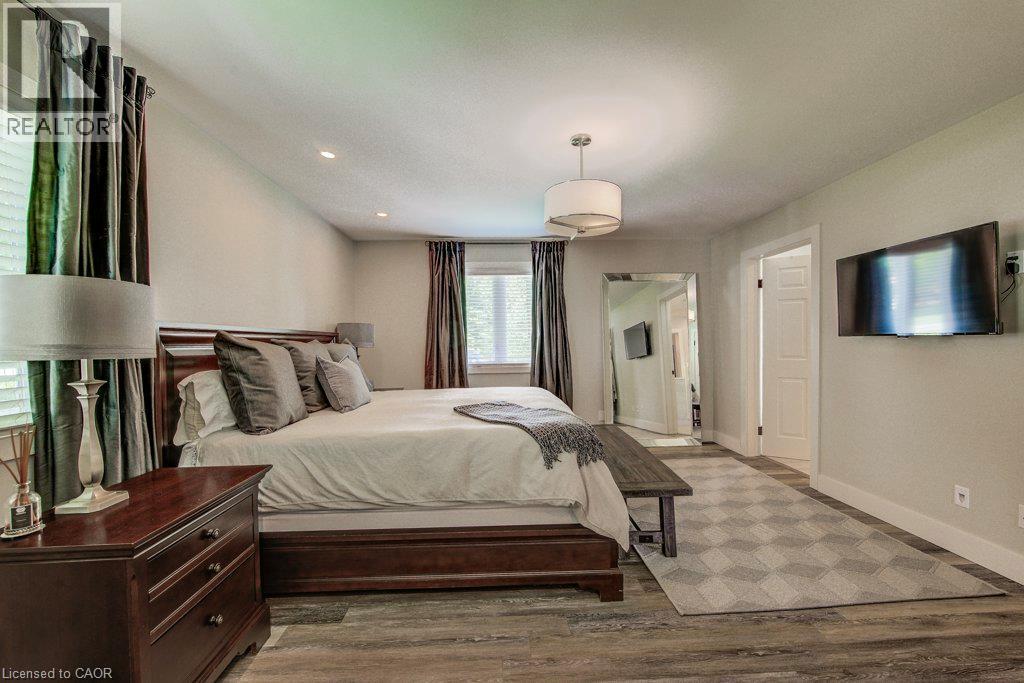 345 Old Stone Road, Waterloo, ON