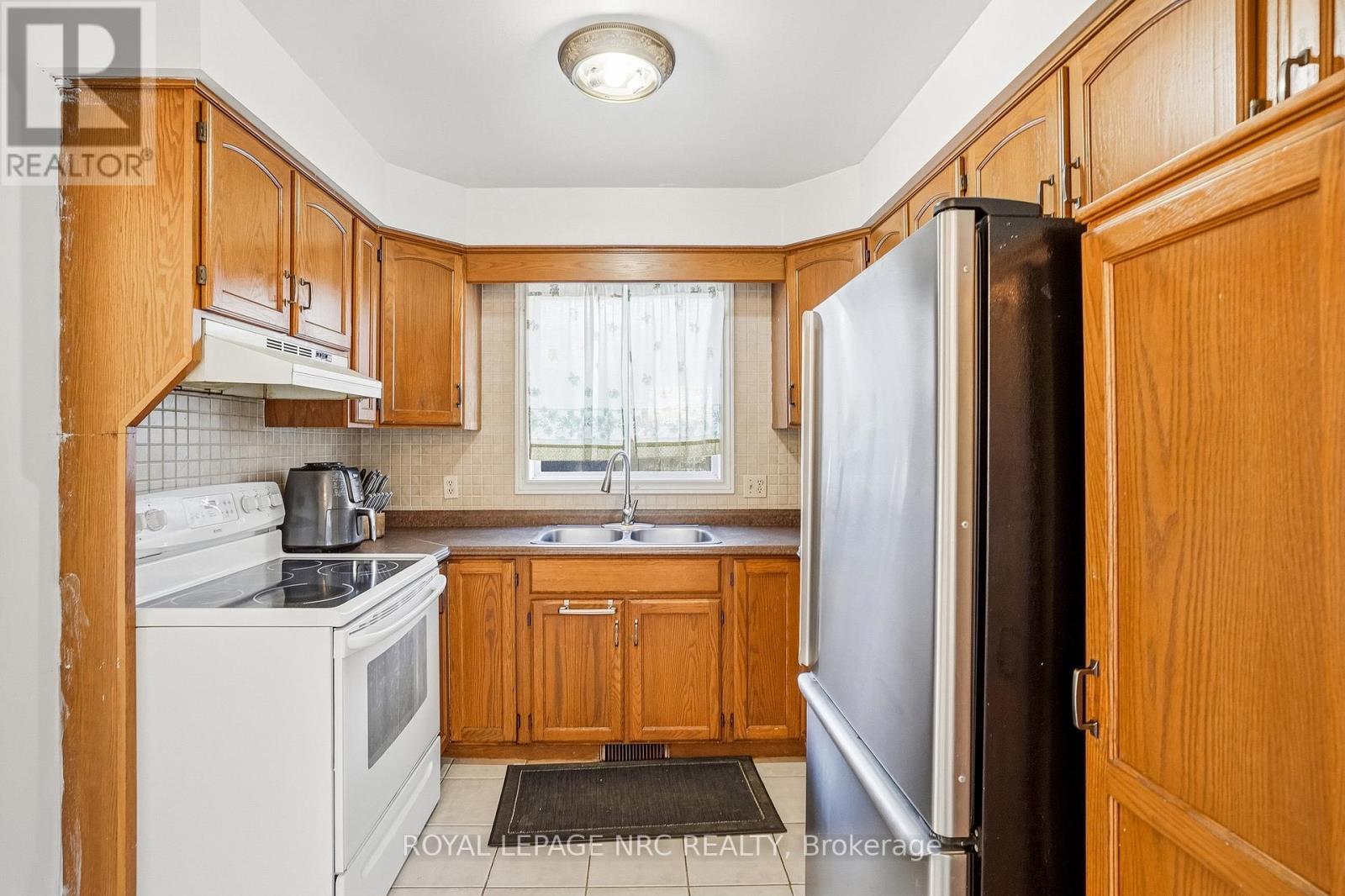 6033 Wildrose Crescent, Niagara Falls (Oldfield), ON