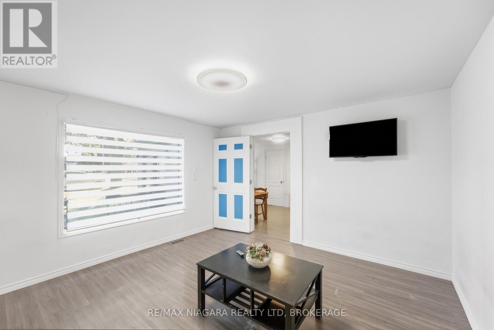6525 Oneil Street, Niagara Falls (Stamford), ON