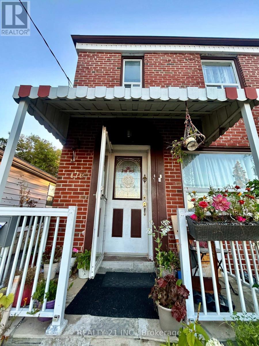 176 Linden Avenue, Toronto, ON