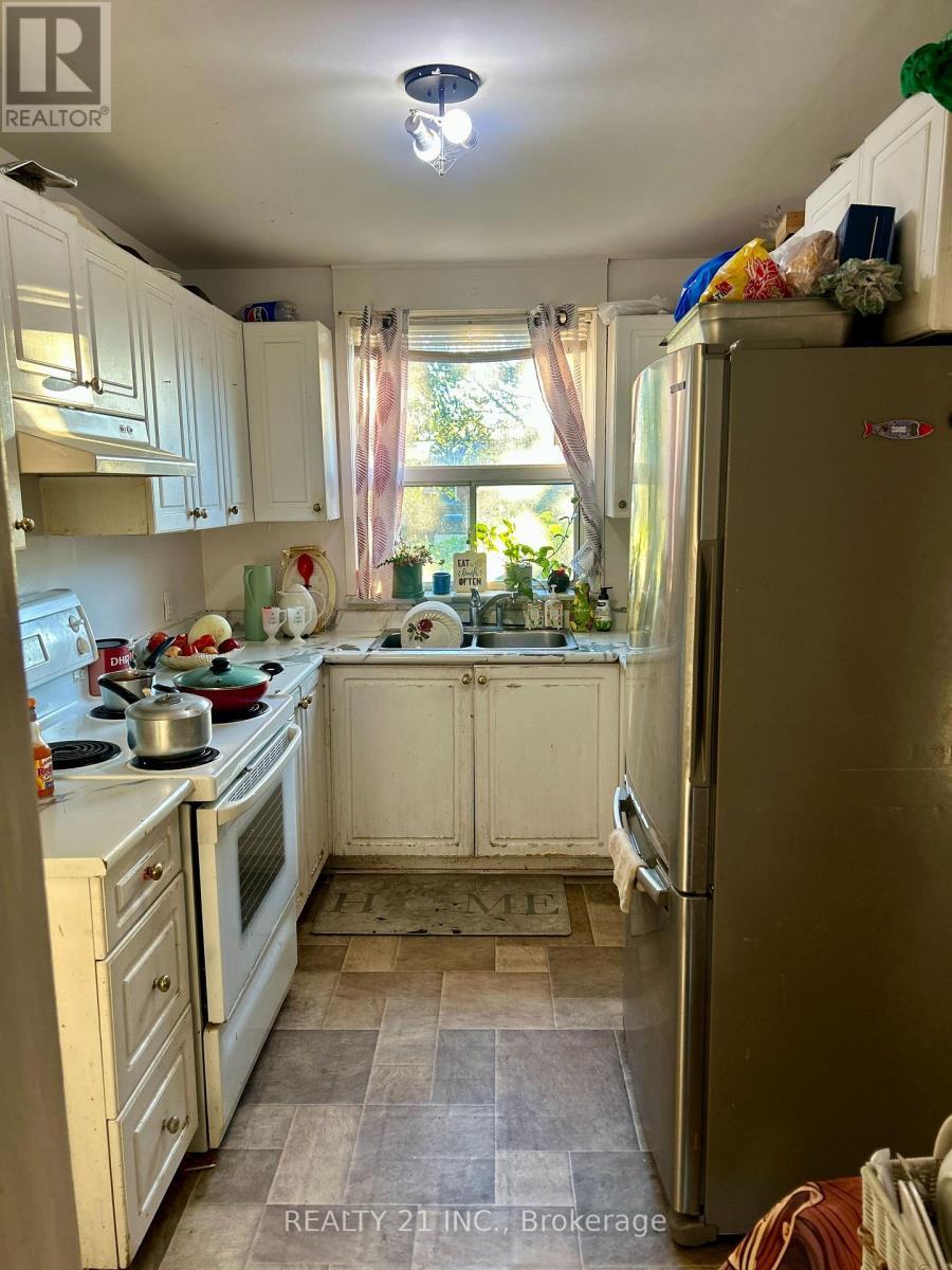 176 Linden Avenue, Toronto, ON