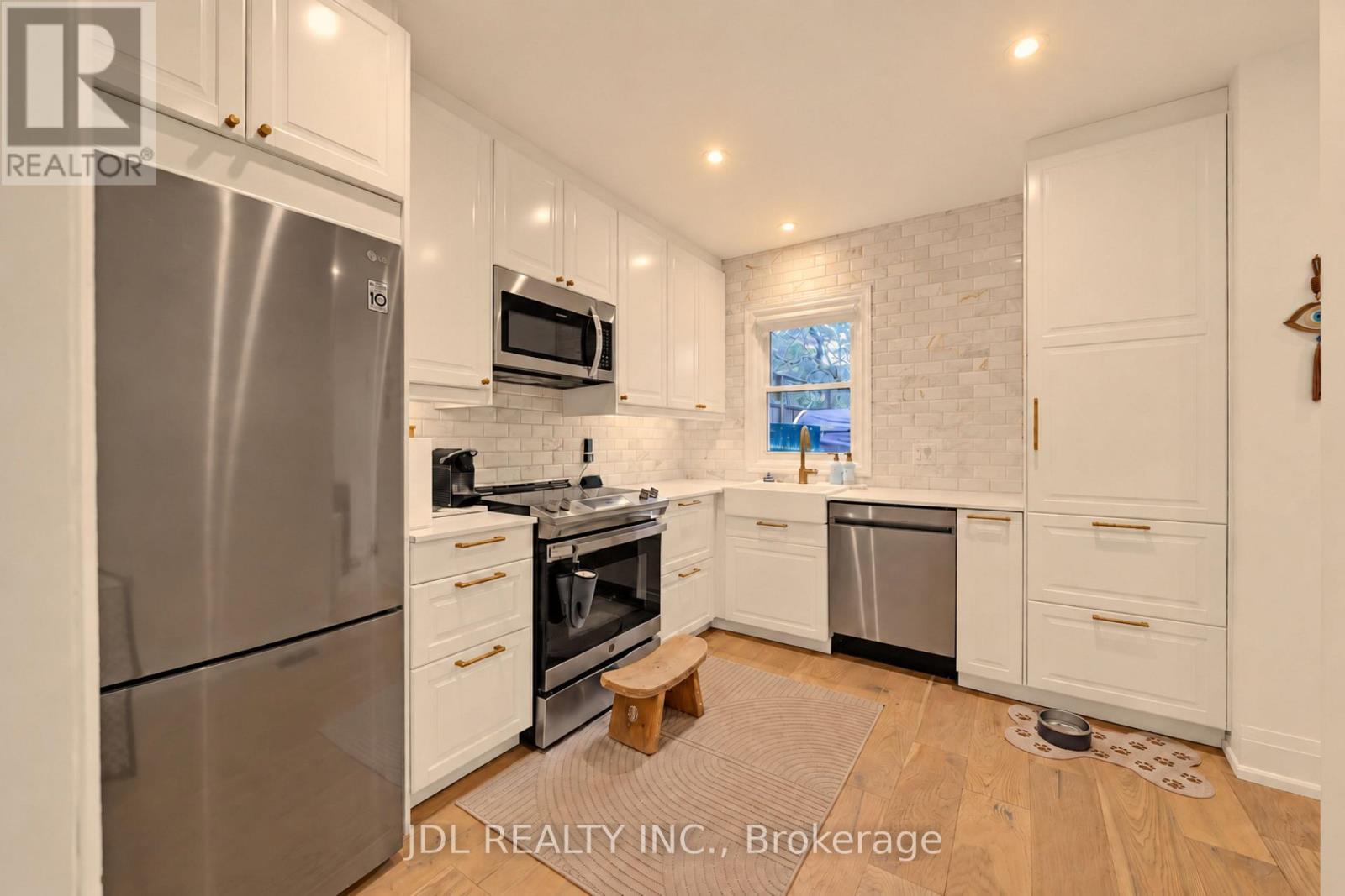 379 Scarborough Road, Toronto, ON