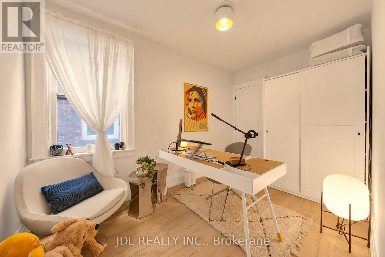 379 Scarborough Road, Toronto, ON