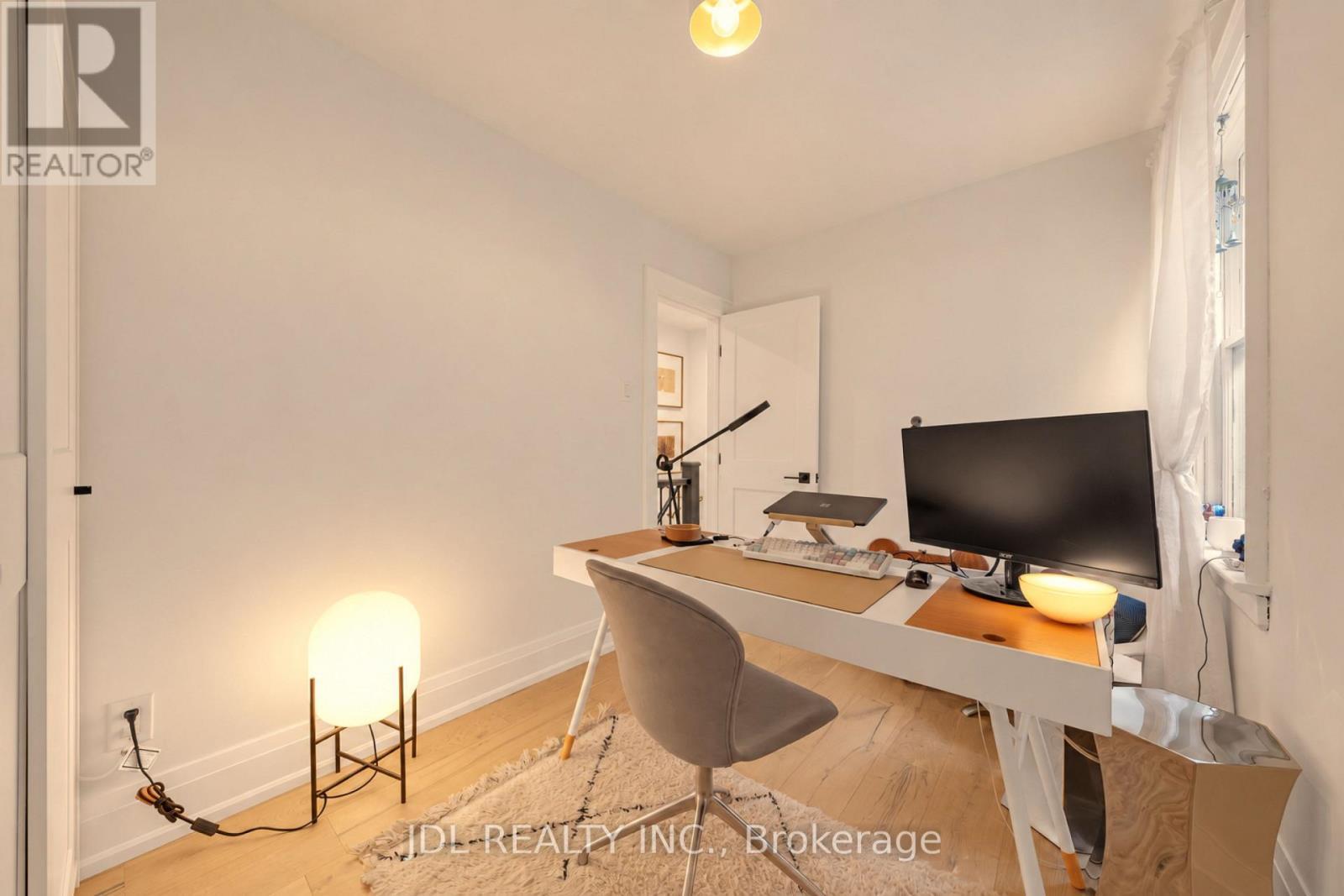 379 Scarborough Road, Toronto, ON