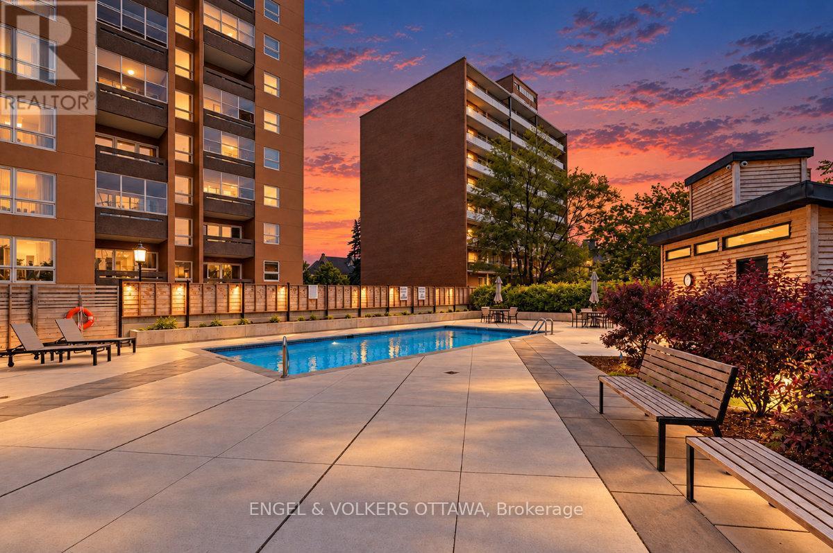 5 - 373 Laurier Avenue E, Ottawa, ON