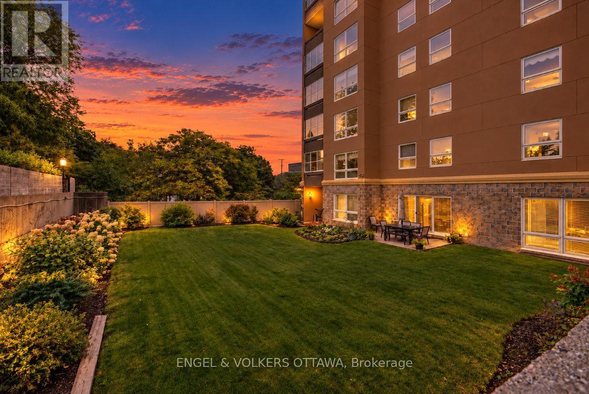 5 - 373 Laurier Avenue E, Ottawa, ON