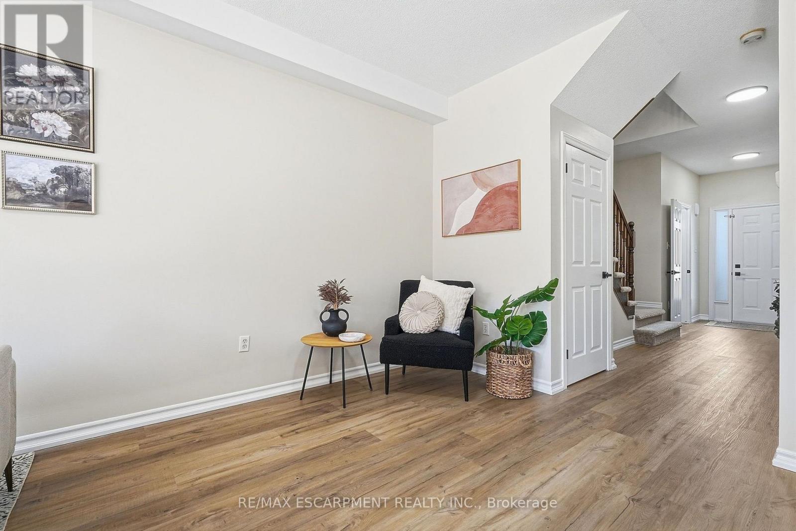 257 Southbrook Drive, Hamilton, ON
