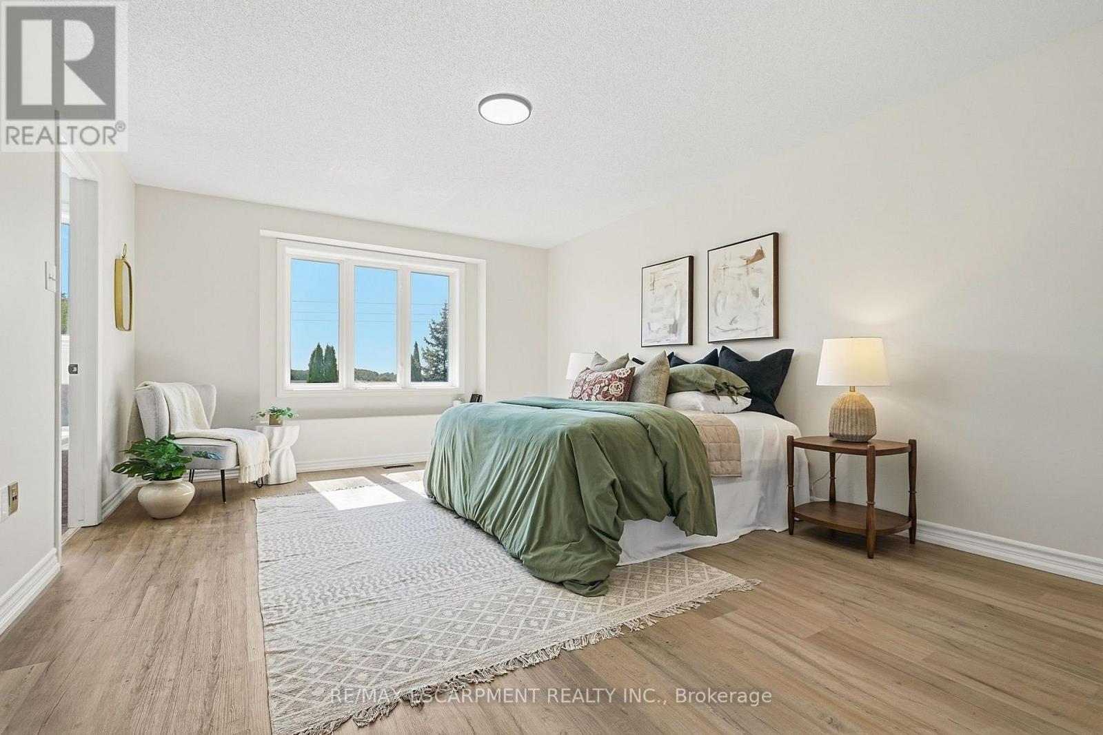 257 Southbrook Drive, Hamilton, ON