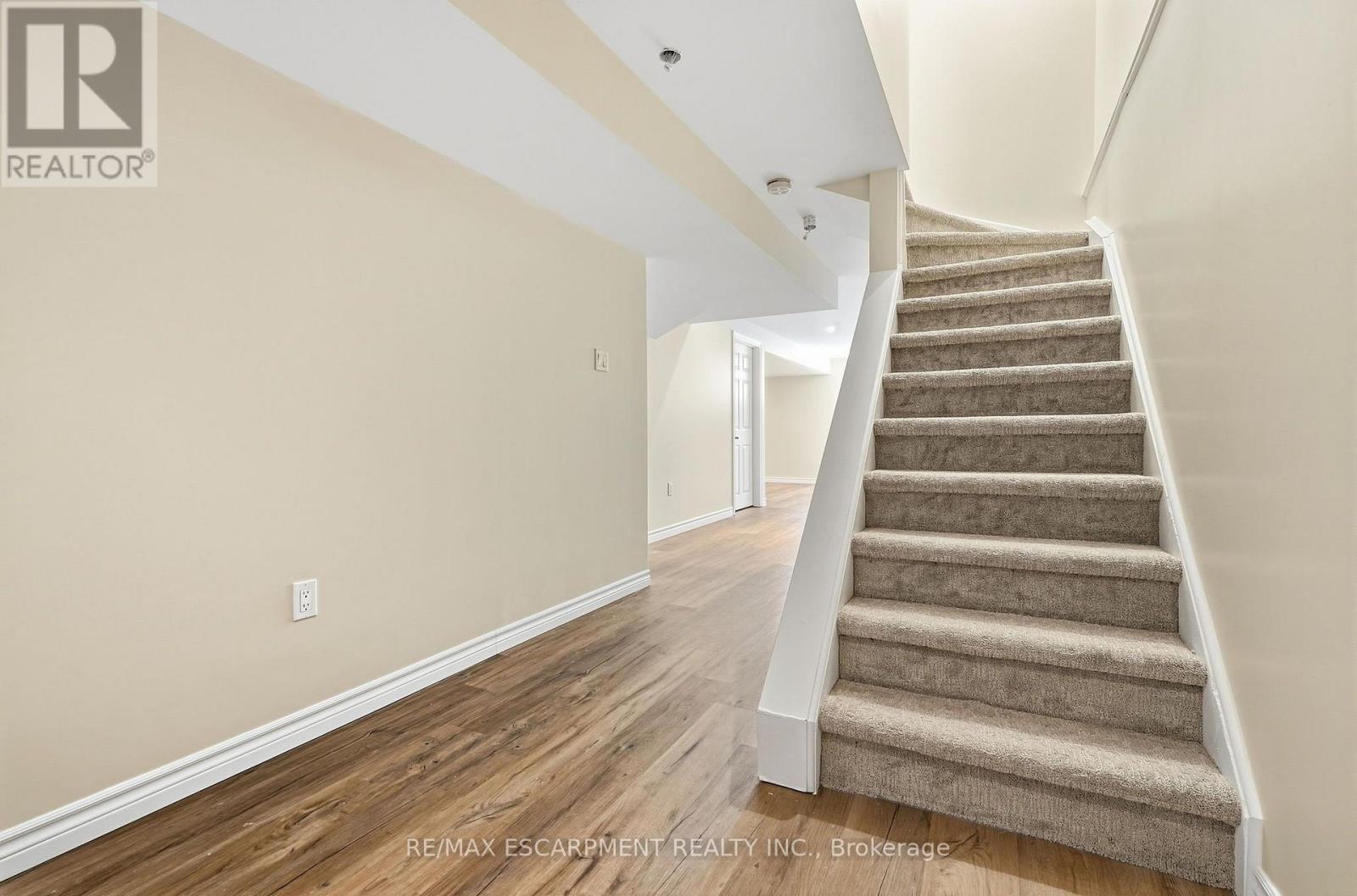 257 Southbrook Drive, Hamilton, ON