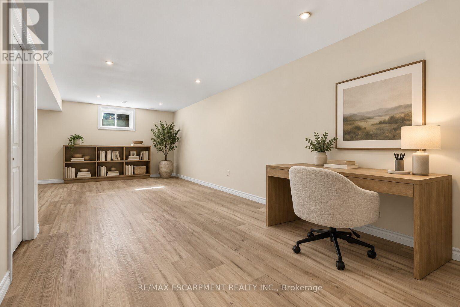 257 Southbrook Drive, Hamilton, ON